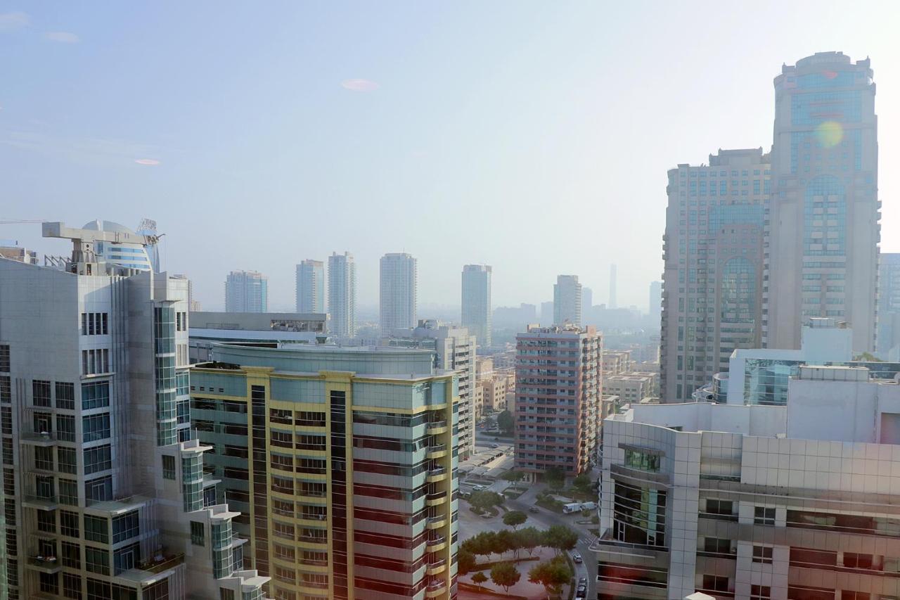 Dusit D2 Kenz Hotel Dubai Esterno foto
