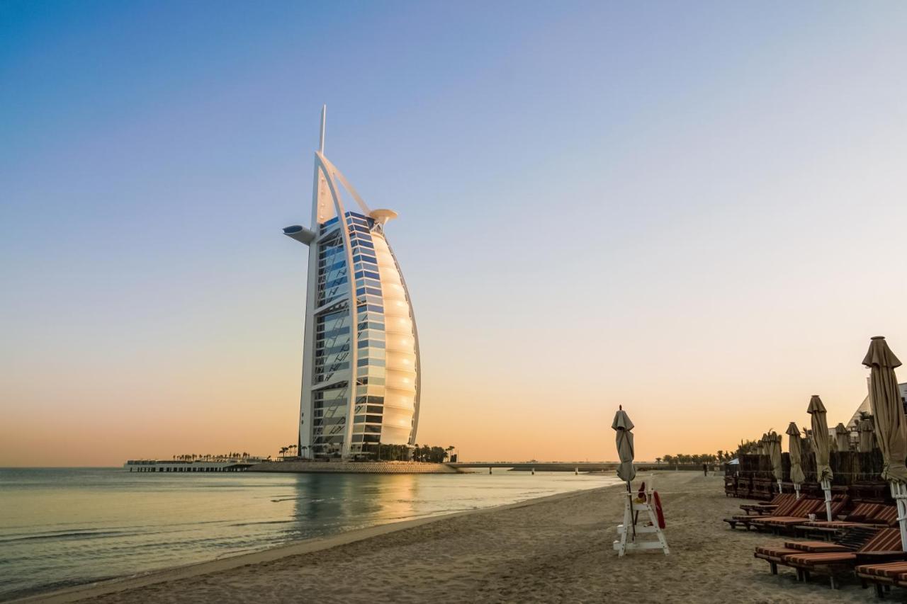 Dusit D2 Kenz Hotel Dubai Esterno foto